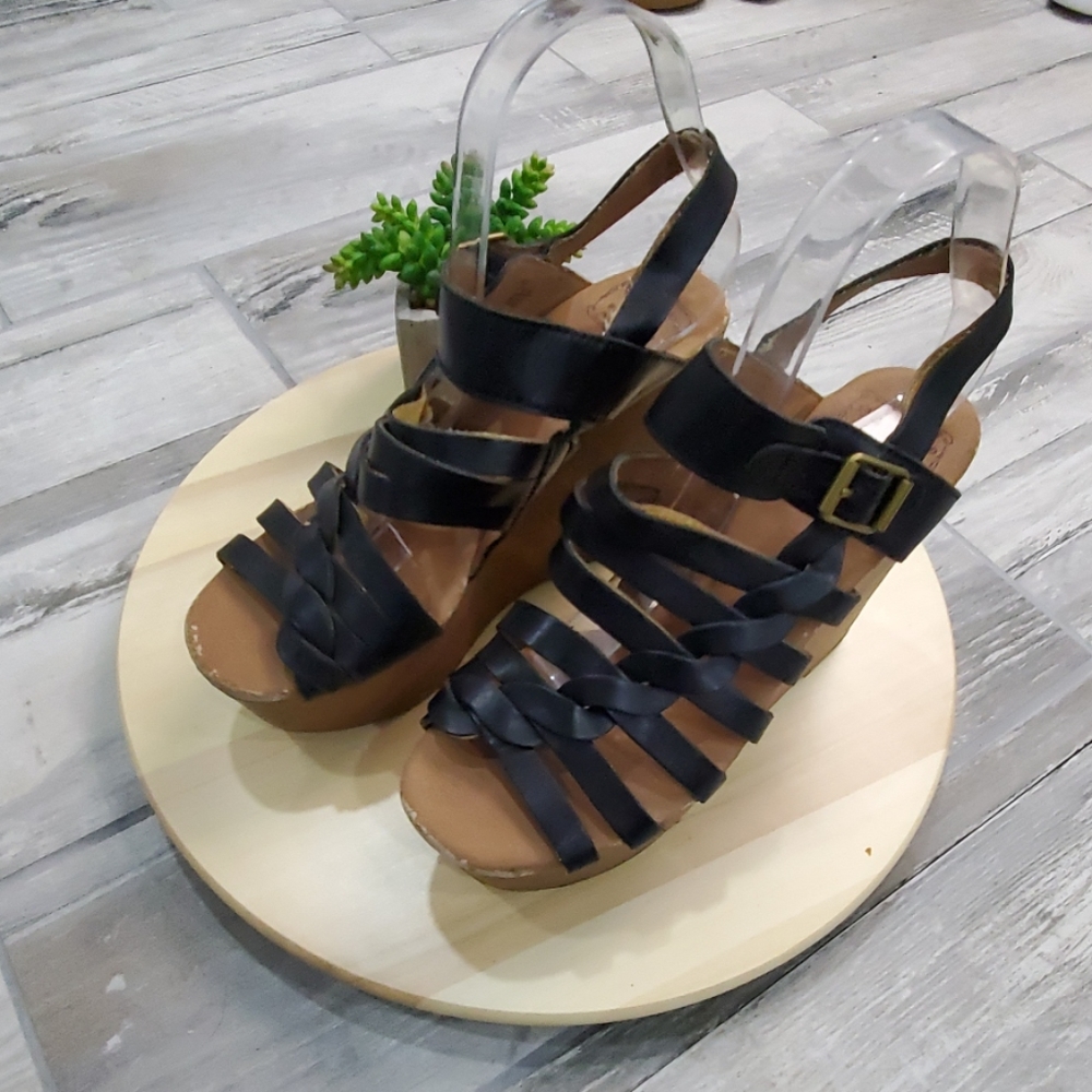 Lucky Brand Wedge Platform Ankle strap Sandals